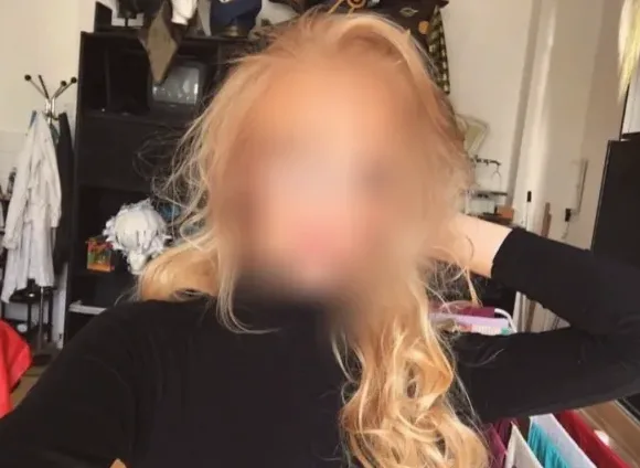 Denise, 21