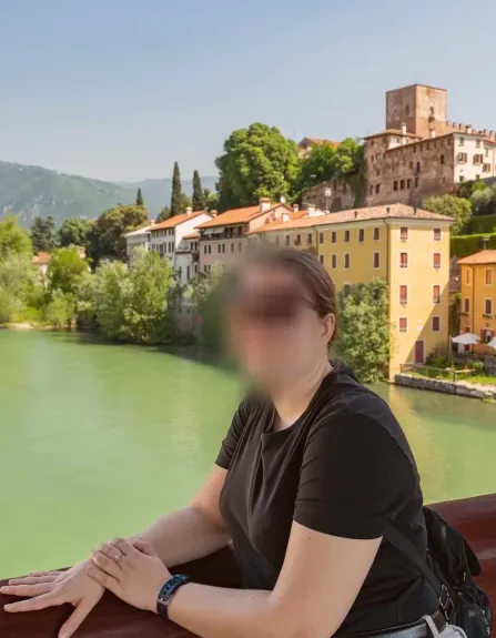 Emma, 28