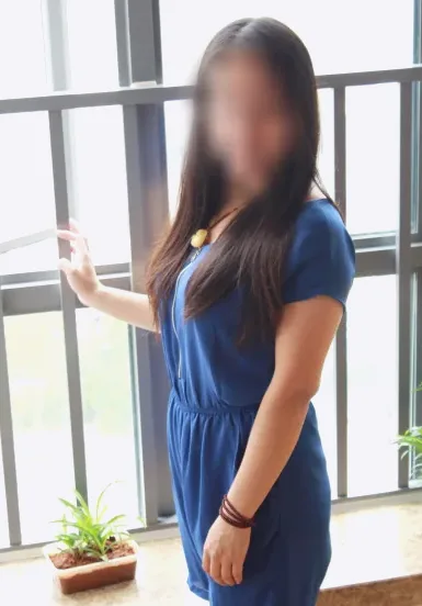Larissa, 39