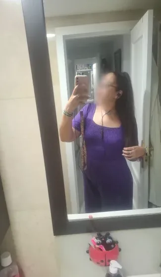 Mirela, 34