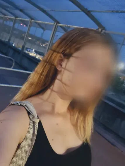 Sina, 23