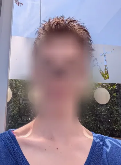 Sonja, 22