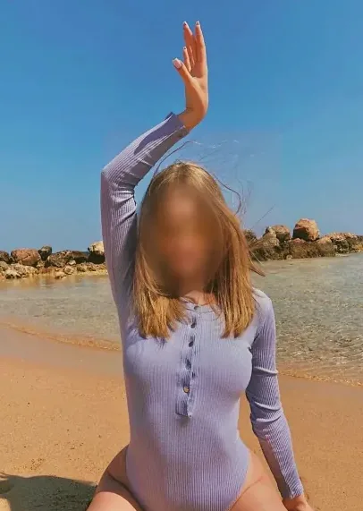 Thea, 27