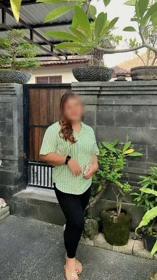 Verena, 39